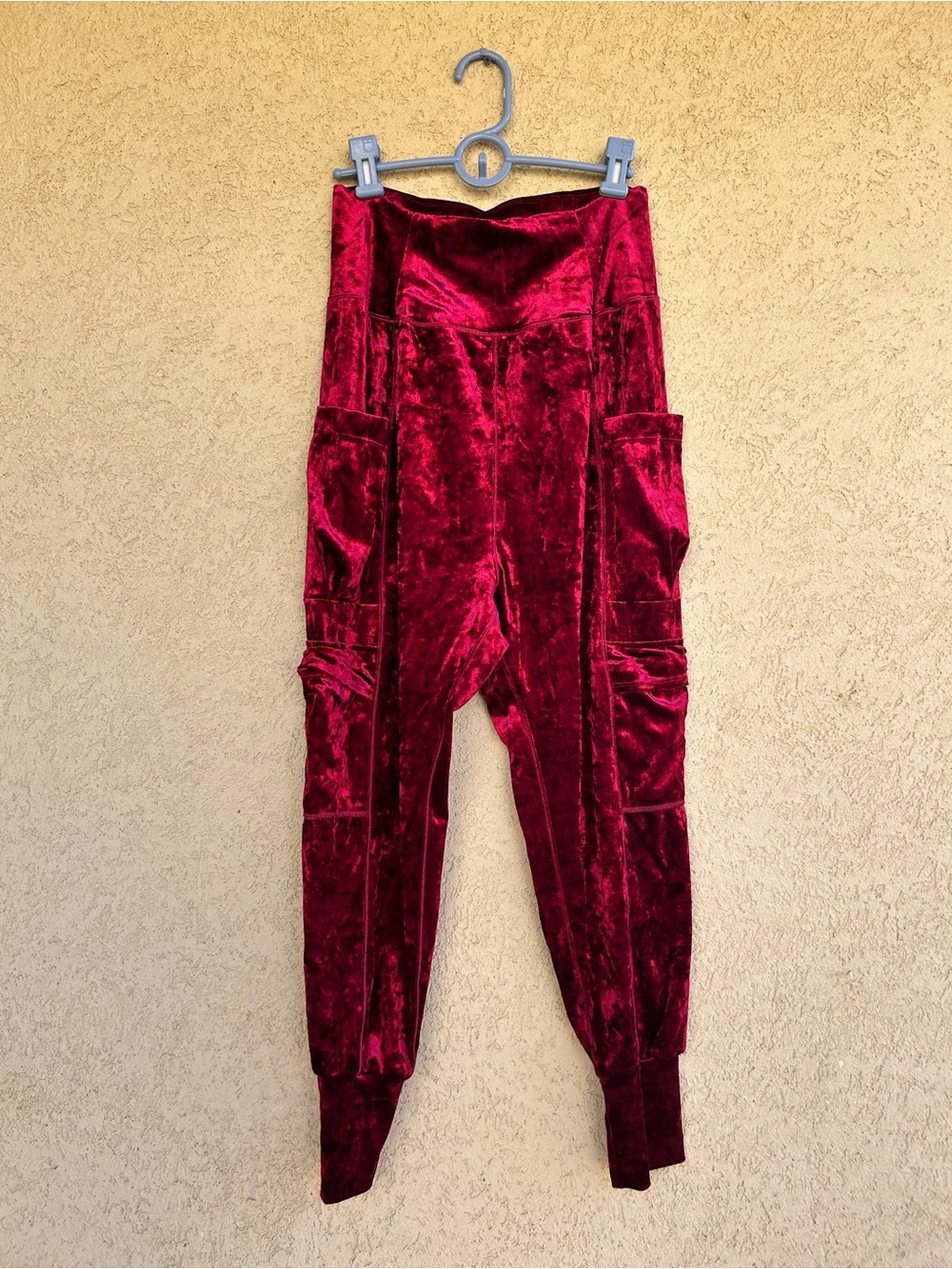 Halara Crushed Velvet High-Waist Harem Pocket Jogger Sweatpants NWT